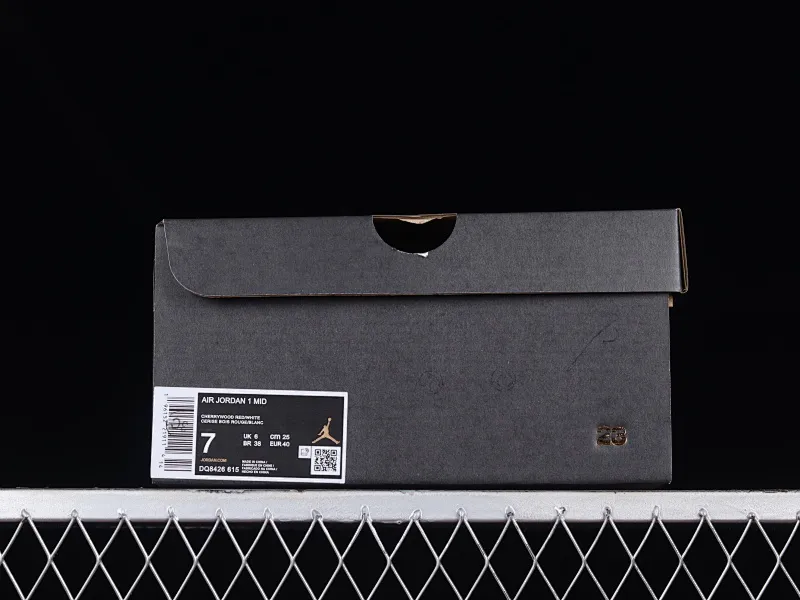 All categories Air Jordan Jordan series basketball shoes Air Jordan 1 Mid Air Jordan 1 Mid "Team Red" AJ1 Joe 1 wine red China basketball shoes DQ8426-615